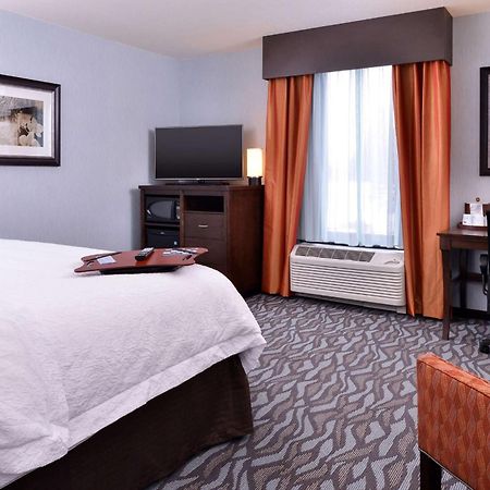 Hampton Inn Potsdam Exterior photo